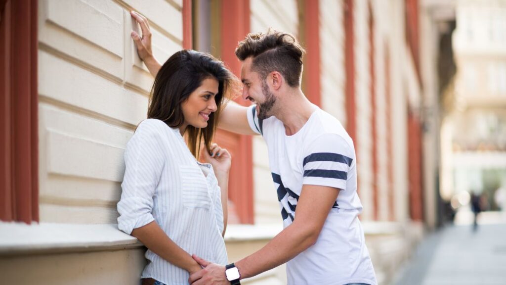6 Tips for Dating a Shy Guy 3 6 Tips for Dating a Shy Guy