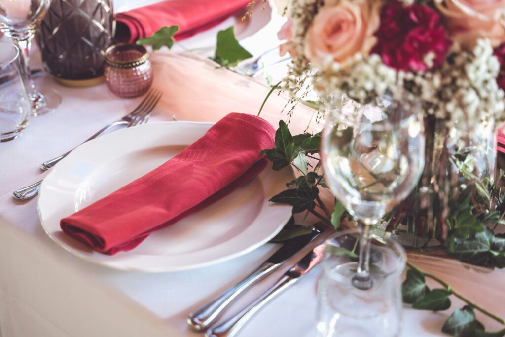 5 essential dating tips for a successful hero