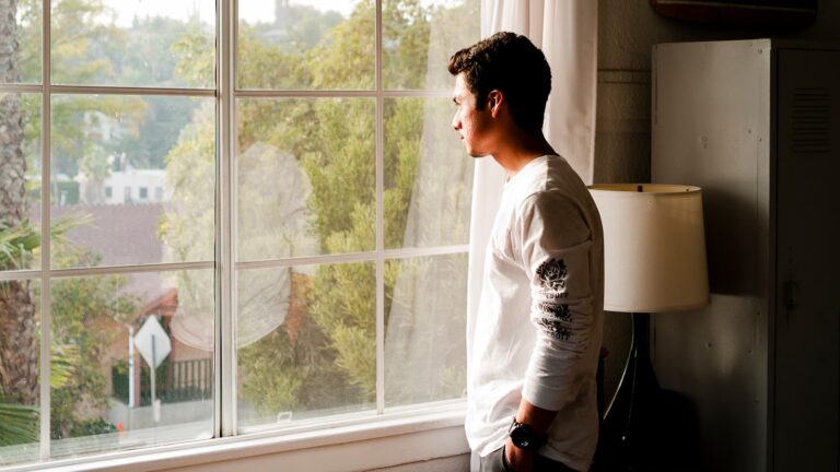 Man standing confidently outdoors before a date
