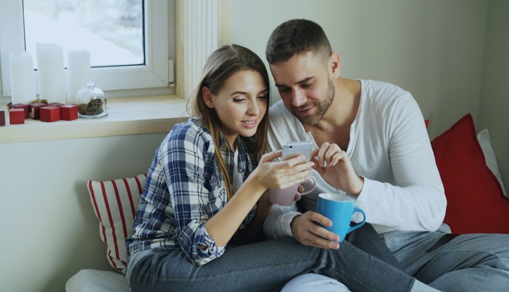 A married couple discussing money after financial infidelity